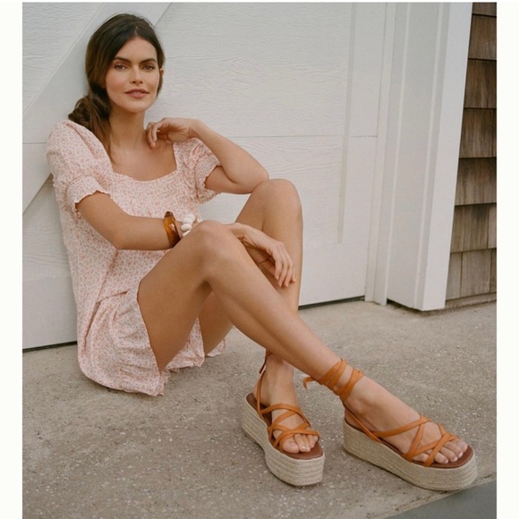 ALOHAS Shoes - Anthropologie x Alohas Paw Paw Sprits Platform  Sandals size 36
